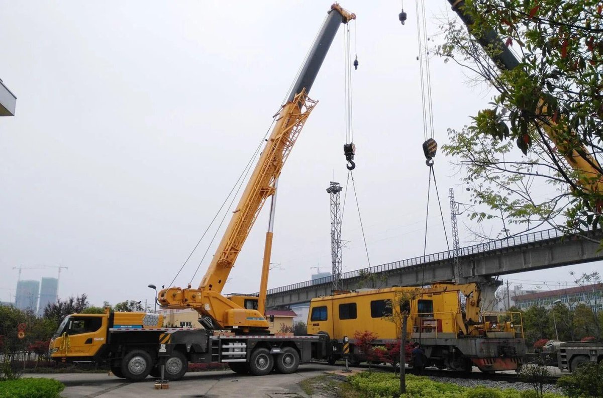 Автокран xct70_s