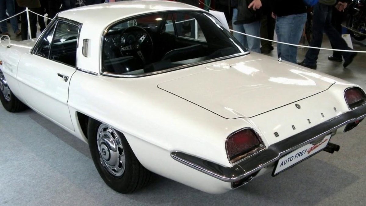 Mazda Cosmo Sport 110s