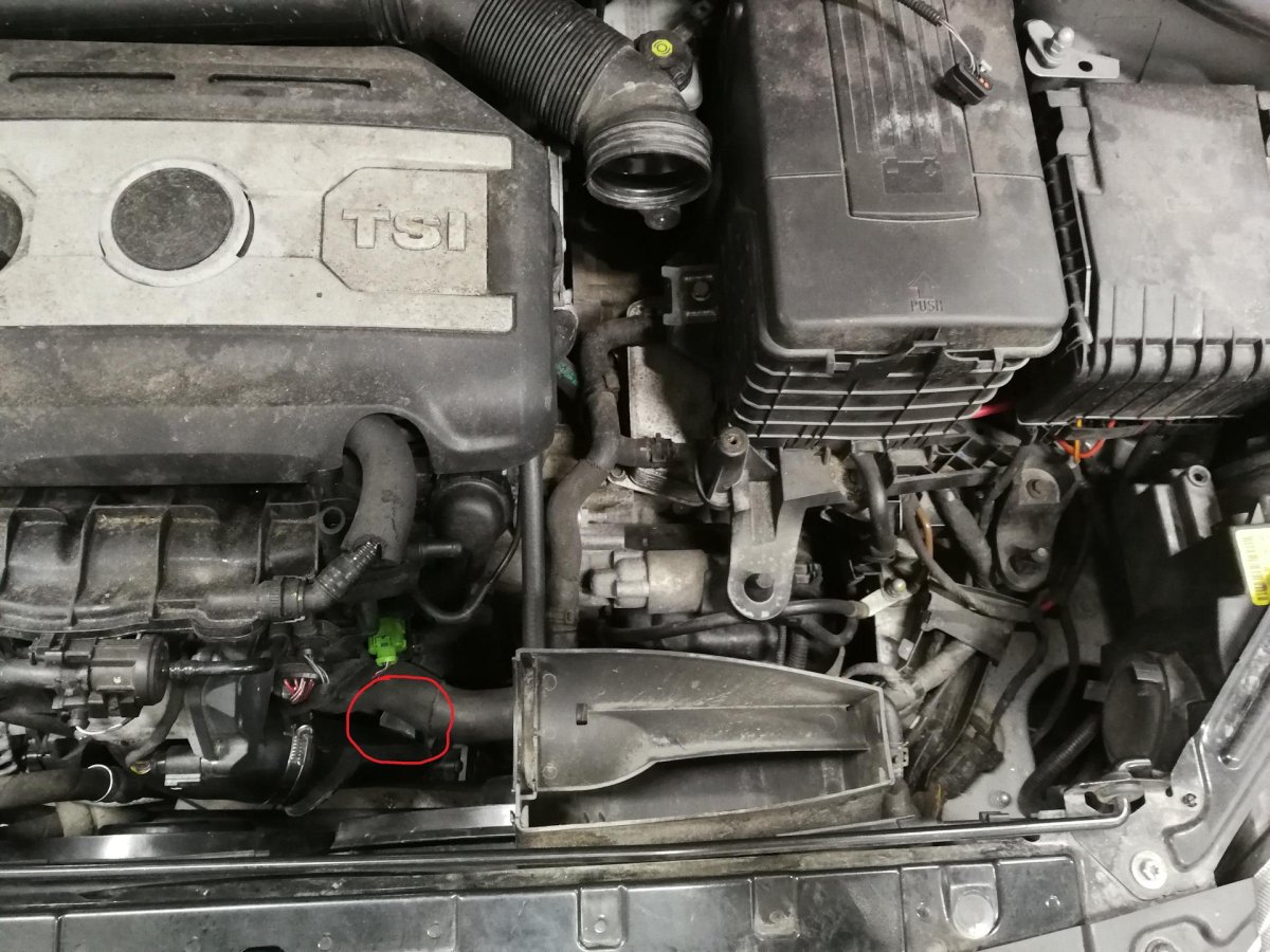 Датчик коленвала Шкода Йети 1.2