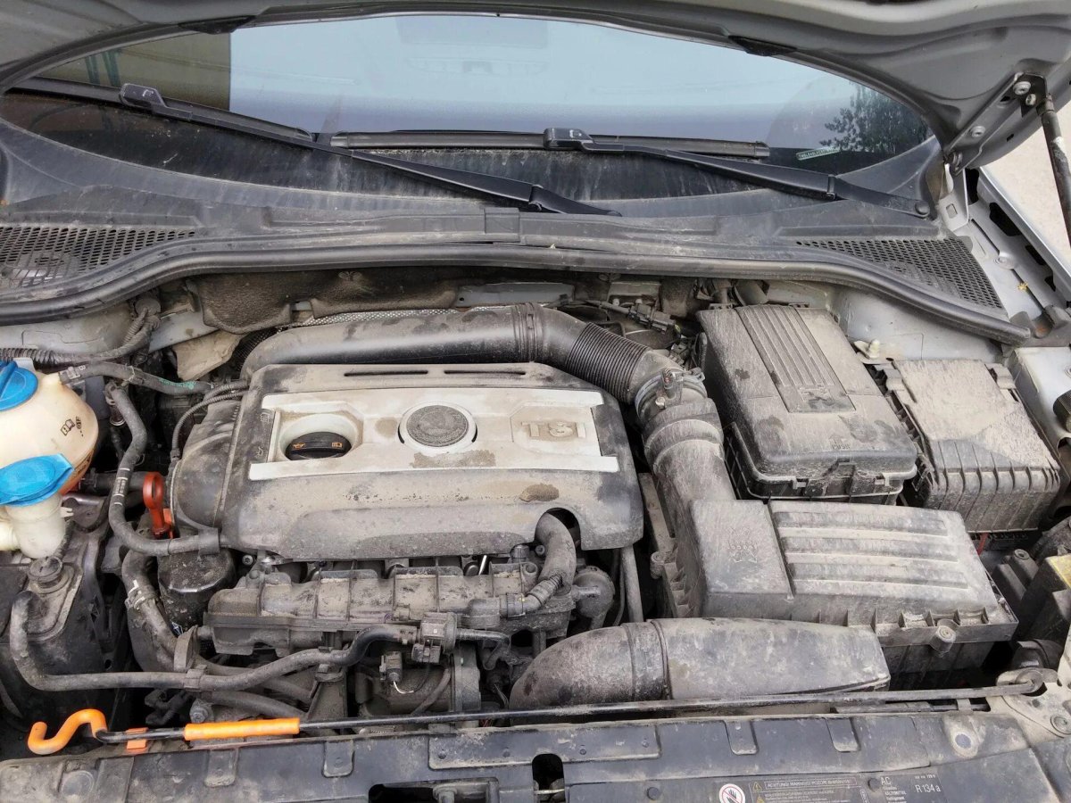 Двигатель Шкода Йети 1.8