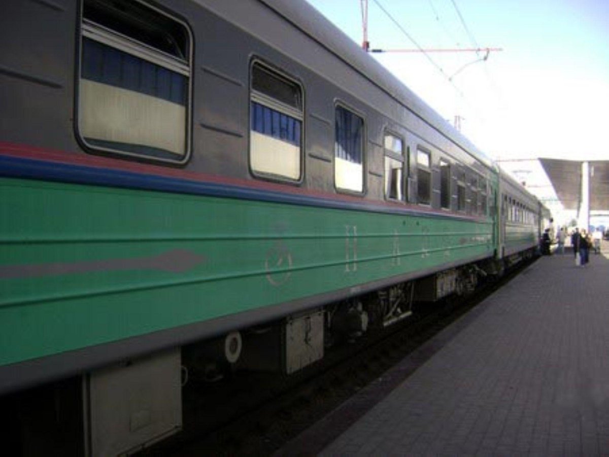 Поезд Шарк Ташкент-Бухара