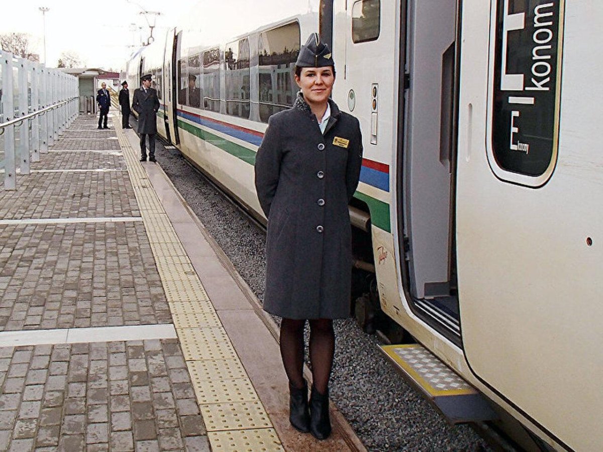 Узбекистан Темир йуллари вагоны