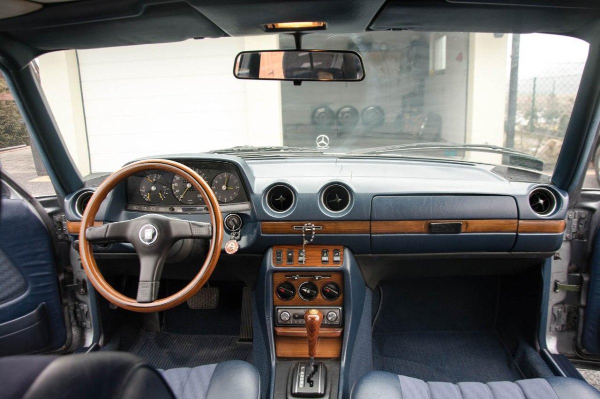 Мерседес 123 AMG