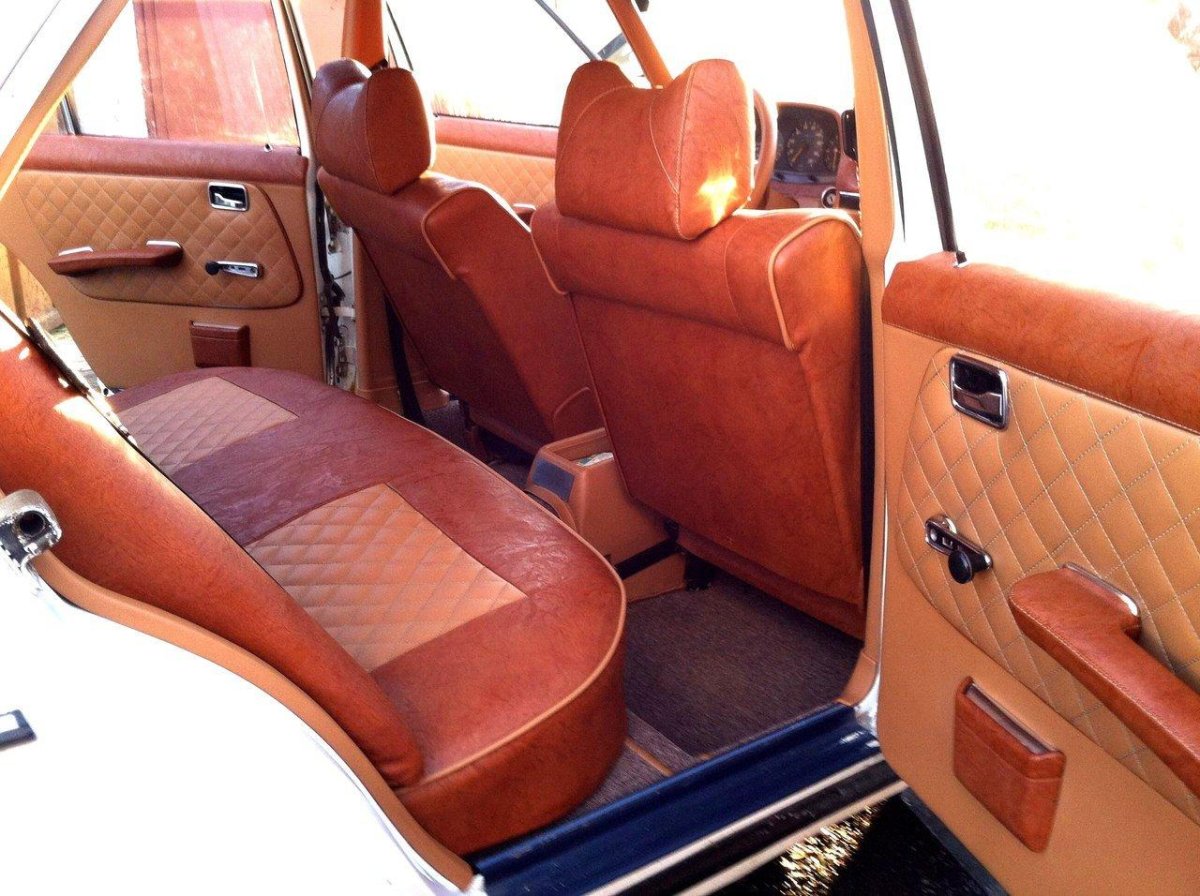 Мерседес 123 универсал салон