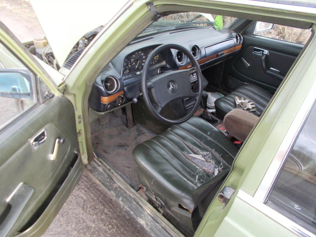 Mercedes-Benz w123 универсал салон