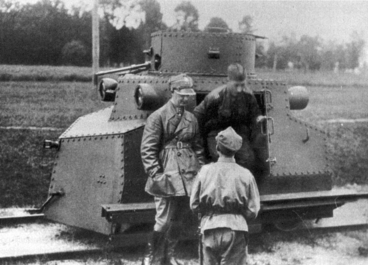 Бронедрезина Татра т18