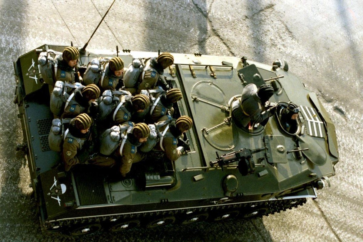 БТР-Д С ЗУ-23