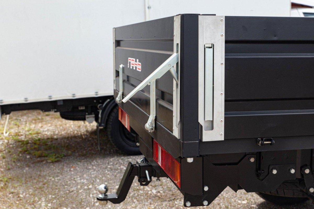 Полурамный автомобиль