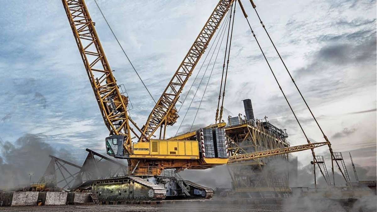 Гусеничный кран Liebherr