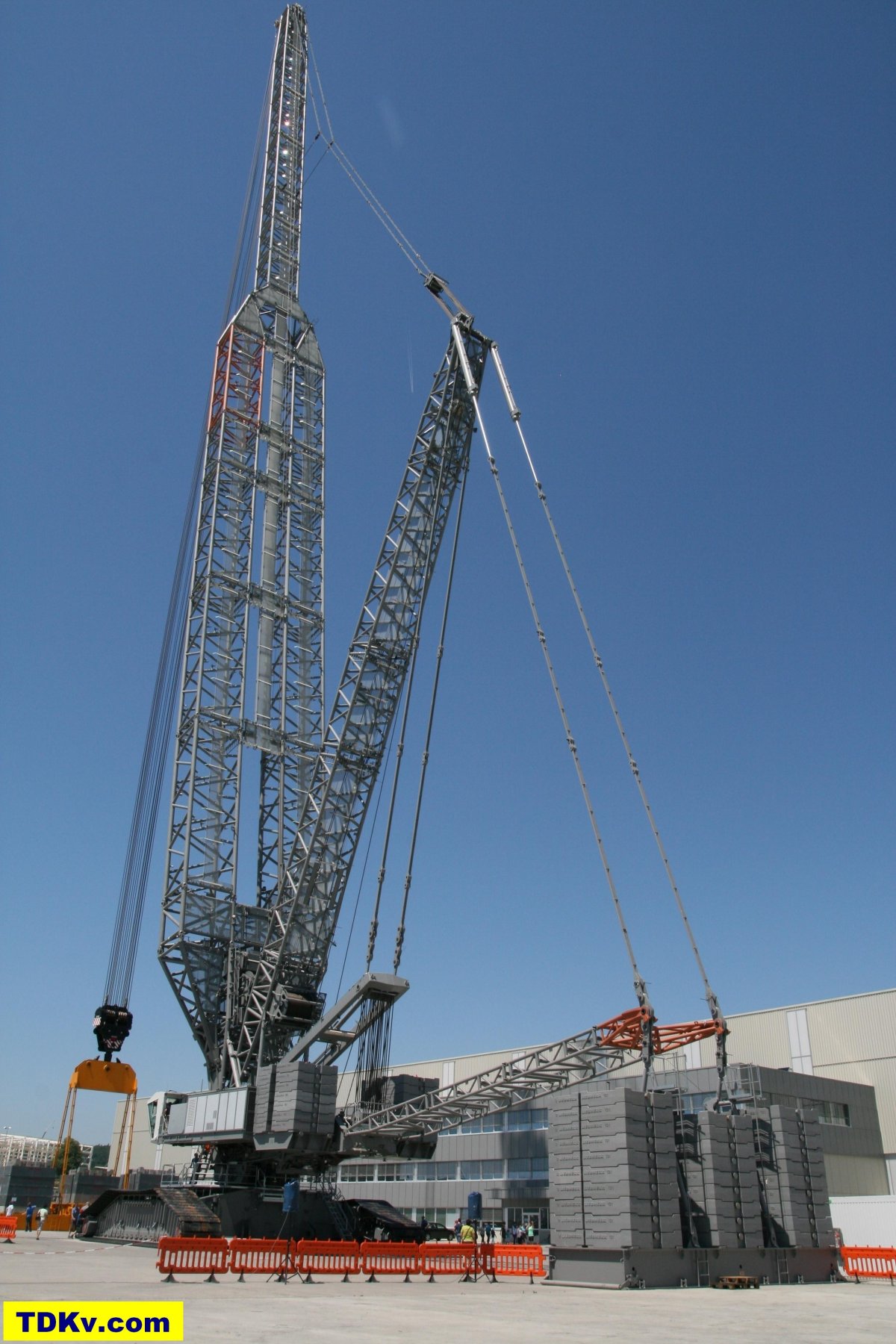 Liebherr LR 11350