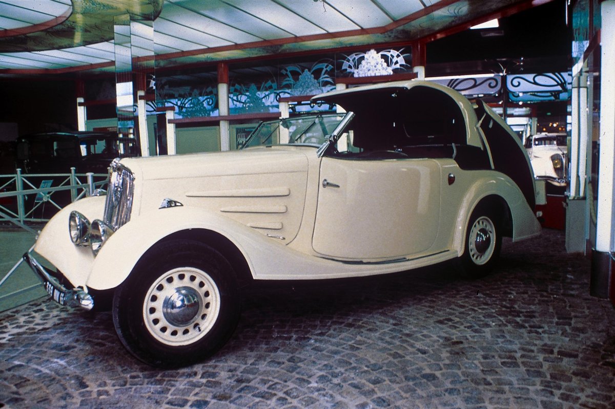 Peugeot 1934 401 Eclipse