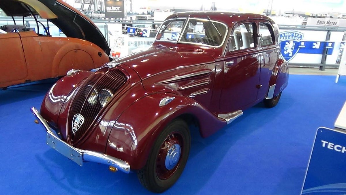Peugeot 402