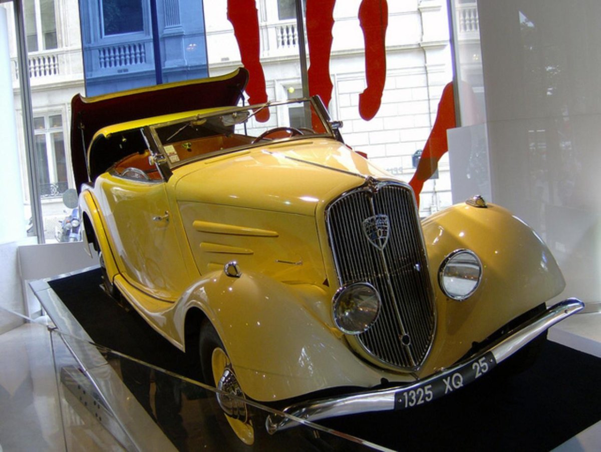 Peugeot 1934 401 Eclipse