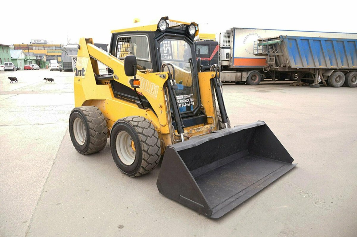 Мини-погрузчик ант (Ant) 1000.01 (Kubota)