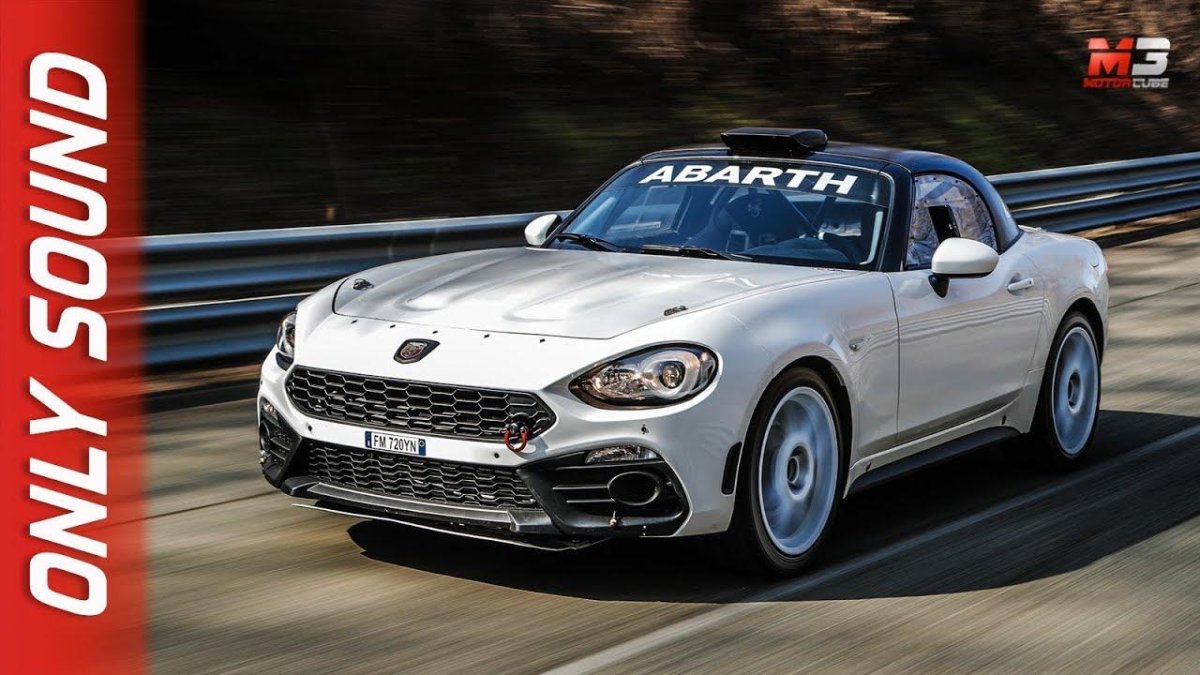 Fiat 124 Spider White