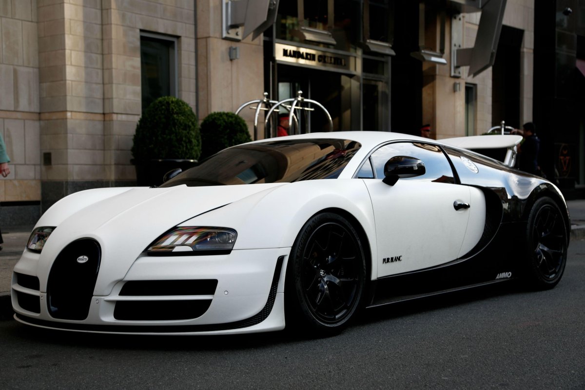 Bugatti Veyron 16.4 super Sport Black