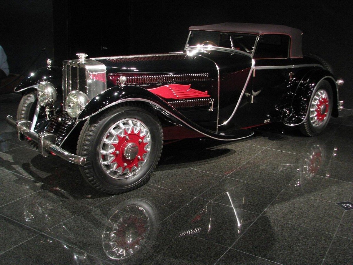 Bucciali TAV 8 Roadster par Saoutchik '1930