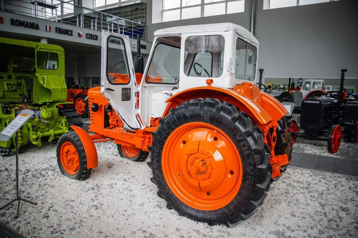 МТЗ-50 Минский тракторный завод