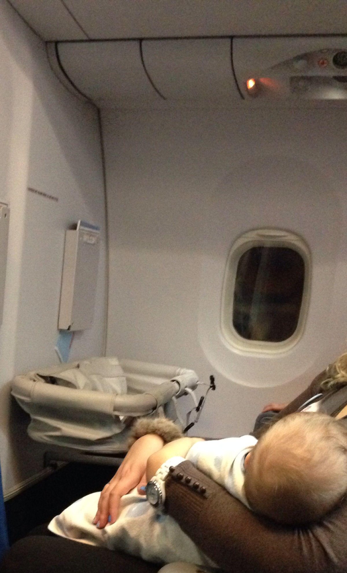 Люльки в Эмирейтс