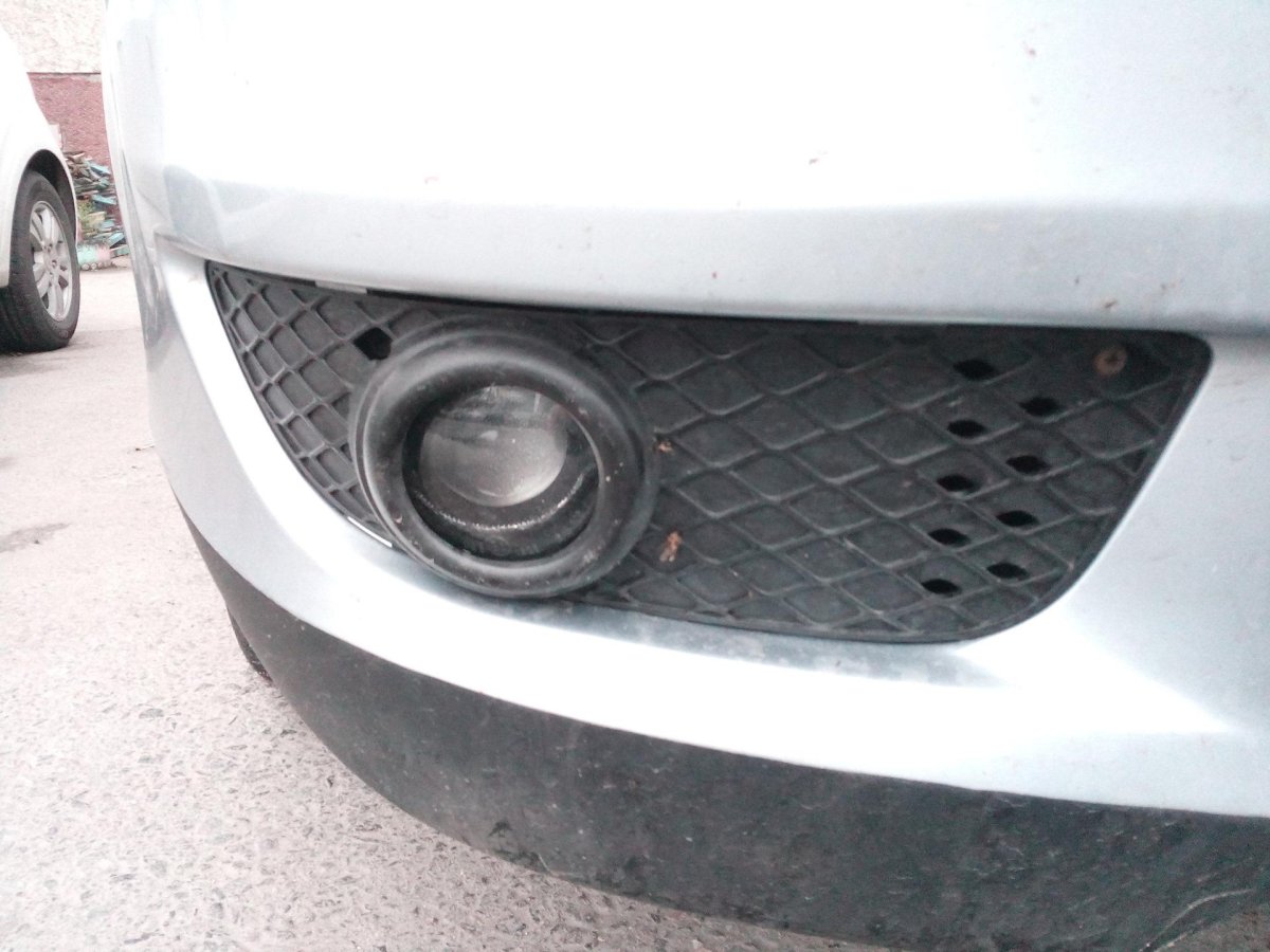 Линзы в ПТФ Лансер 10 дорестайл