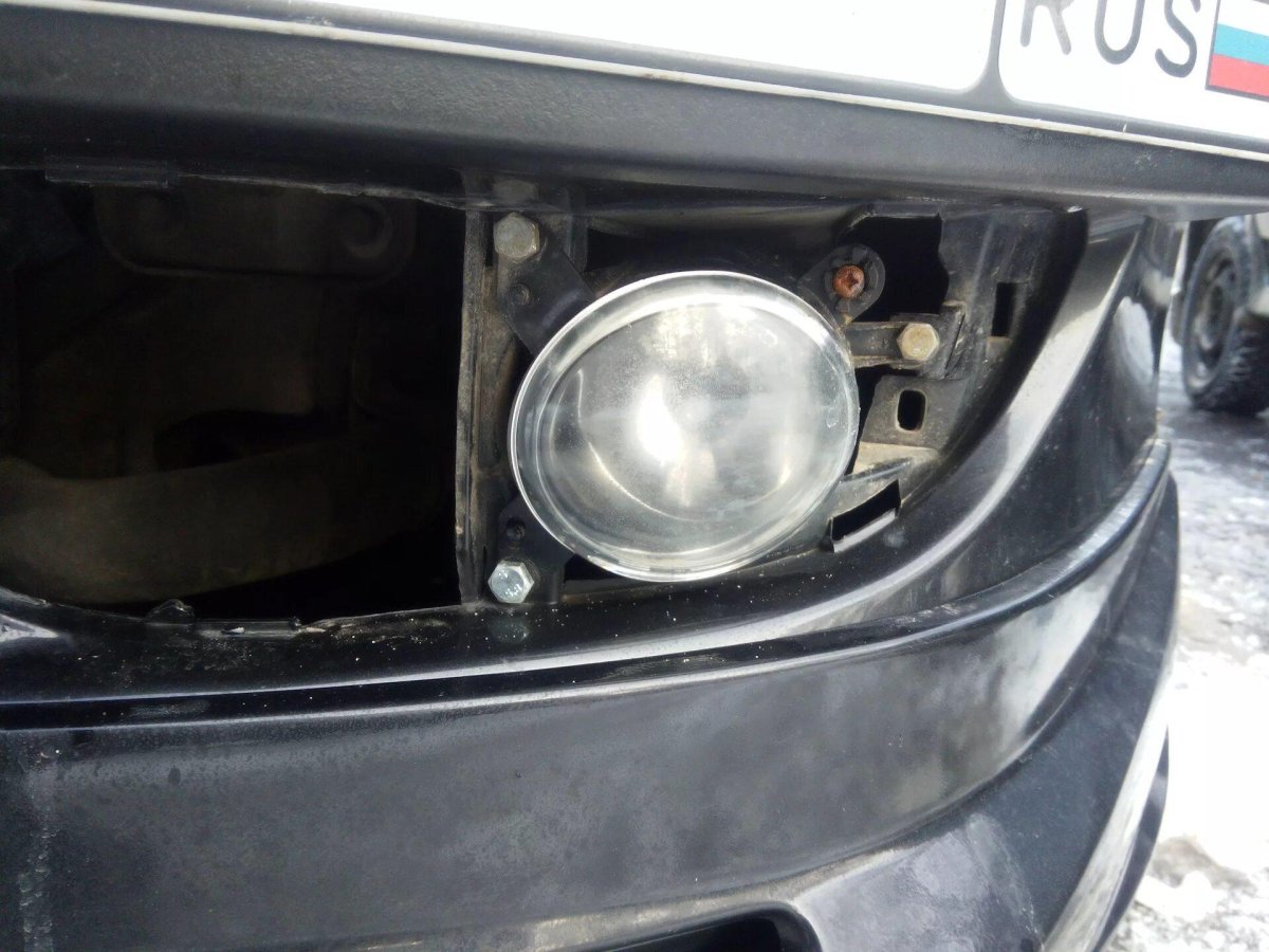 Крепление ПТФ Лансер 10 дорест