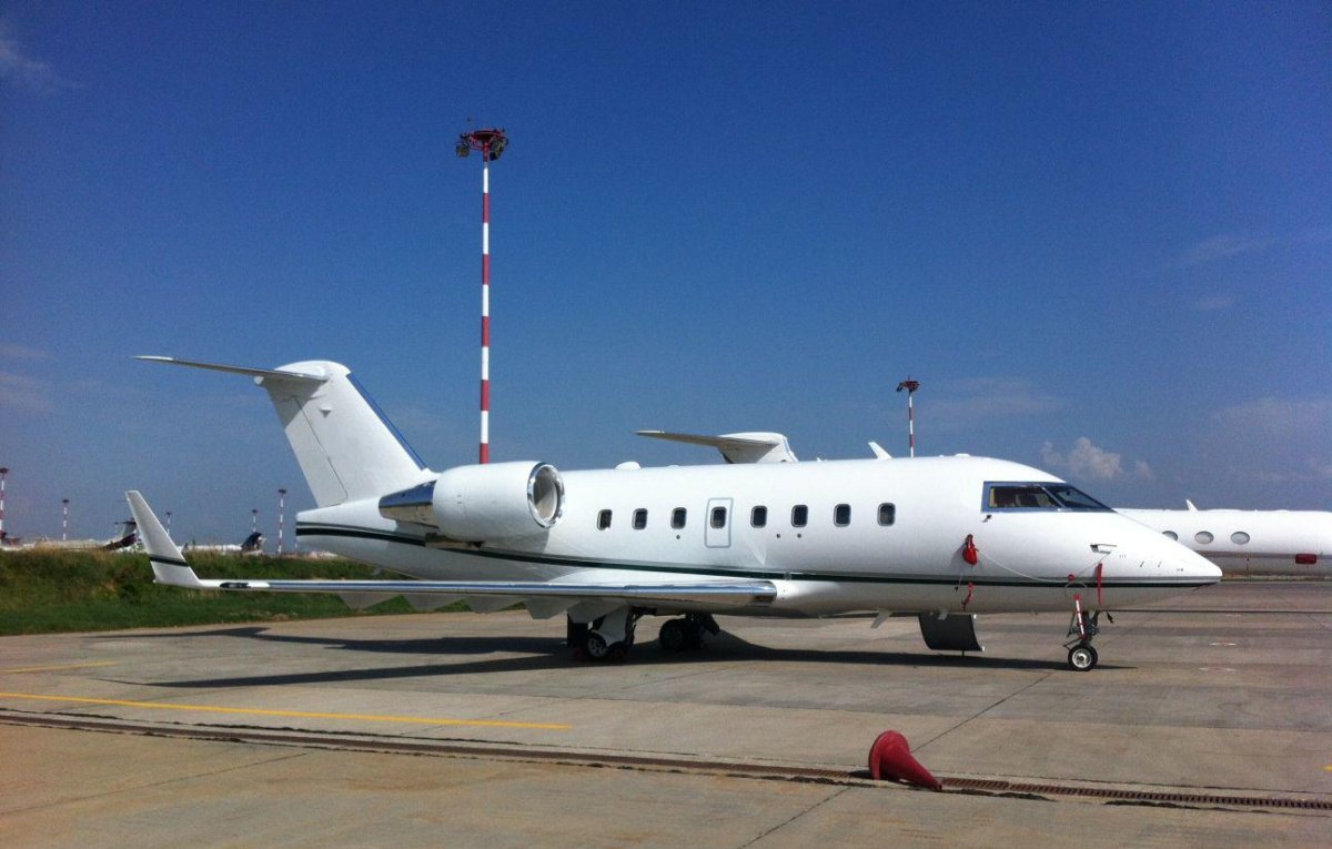 Challenger 604 самолет