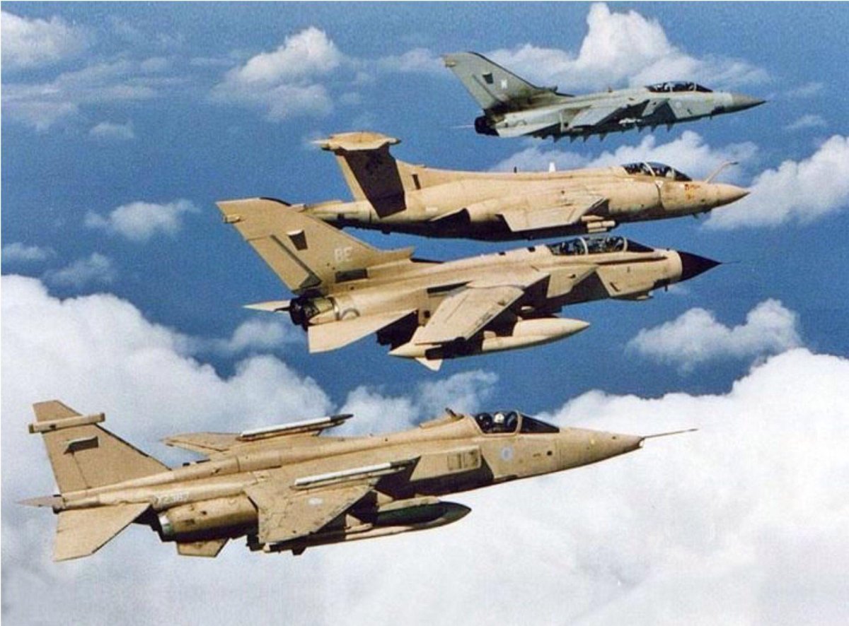 Торнадо истребитель бомбардировщик