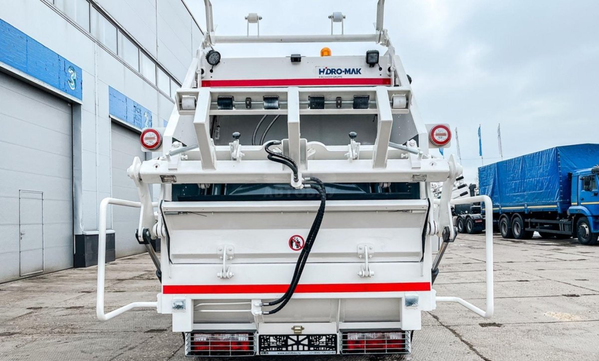 КАМАЗ компас 9 мусоровоз