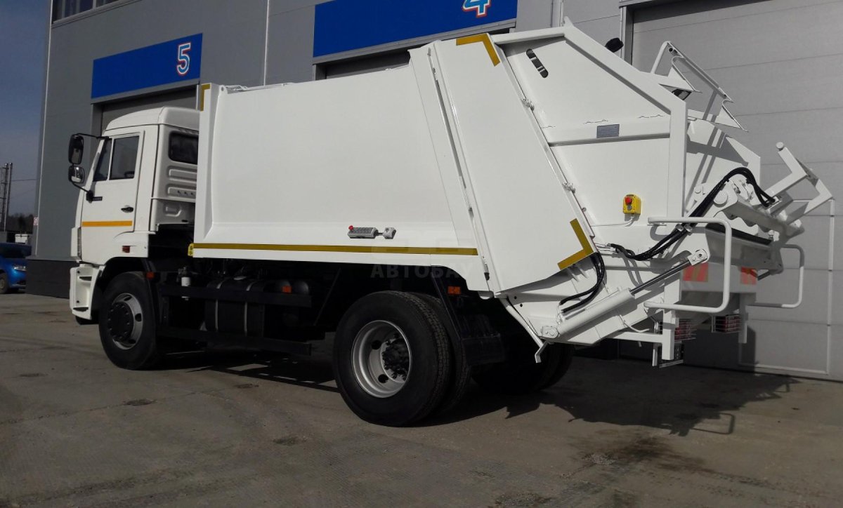 Мусоровоз МКЗ 7017