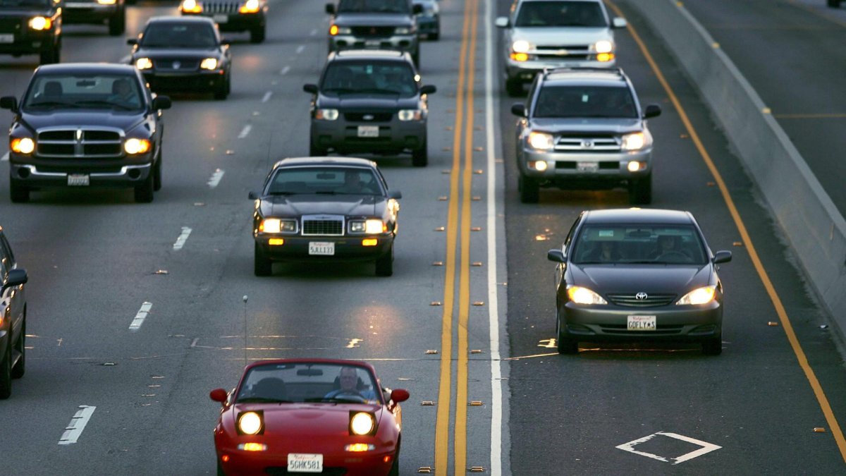 Штрафовать за выключенные фары