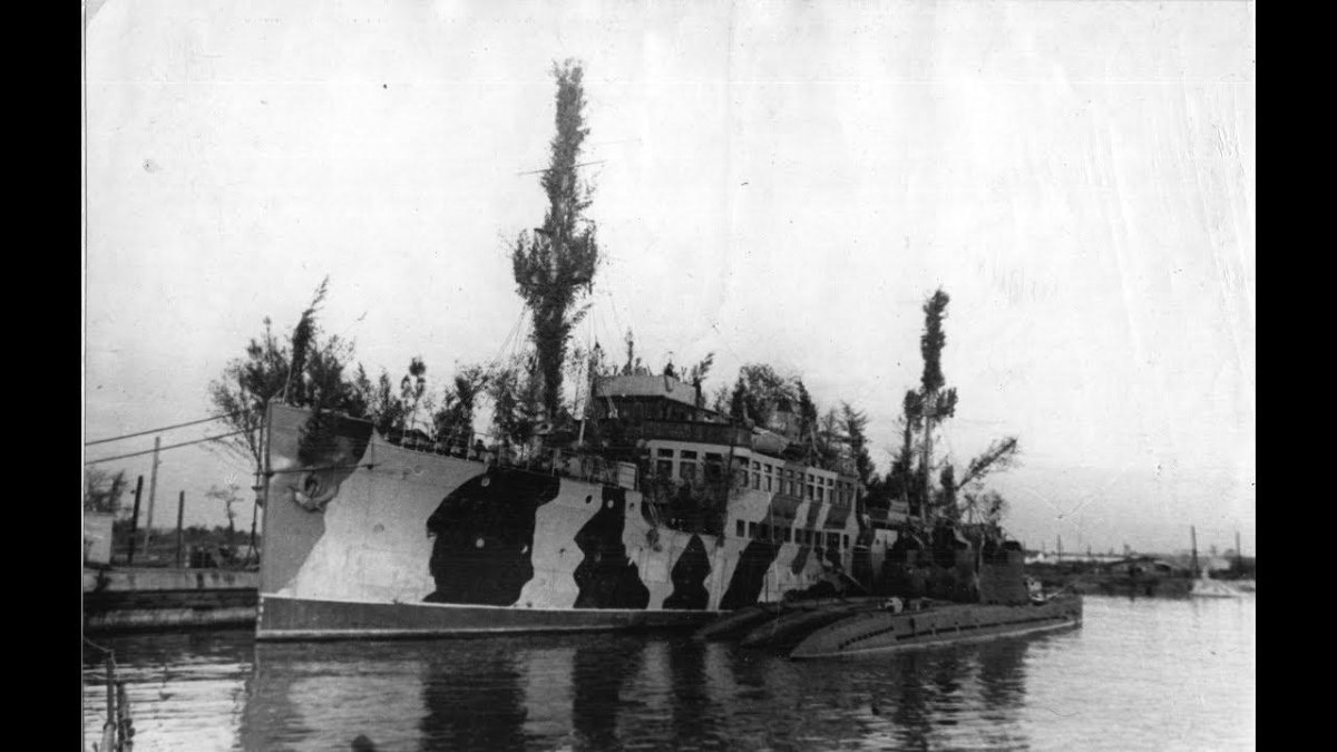 Плавбаза Нева Черноморского флота