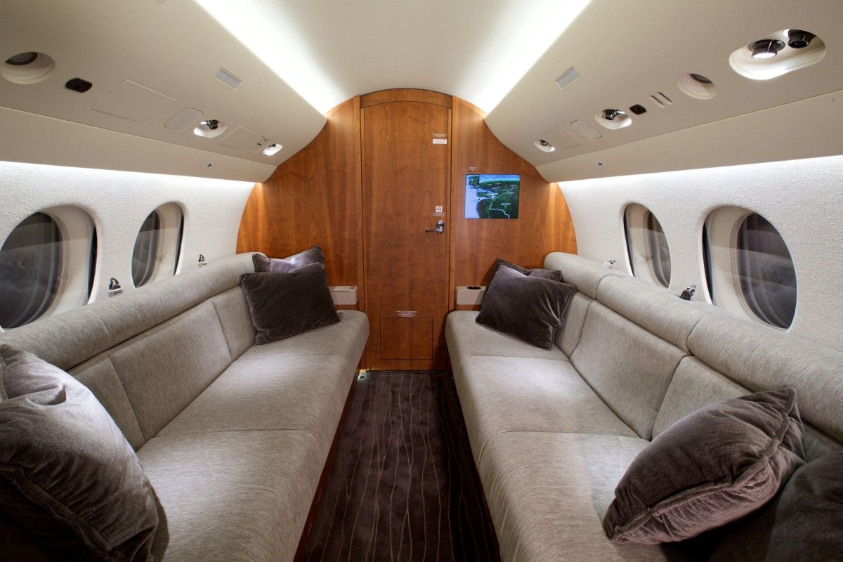 Dassault Falcon 7x самолет