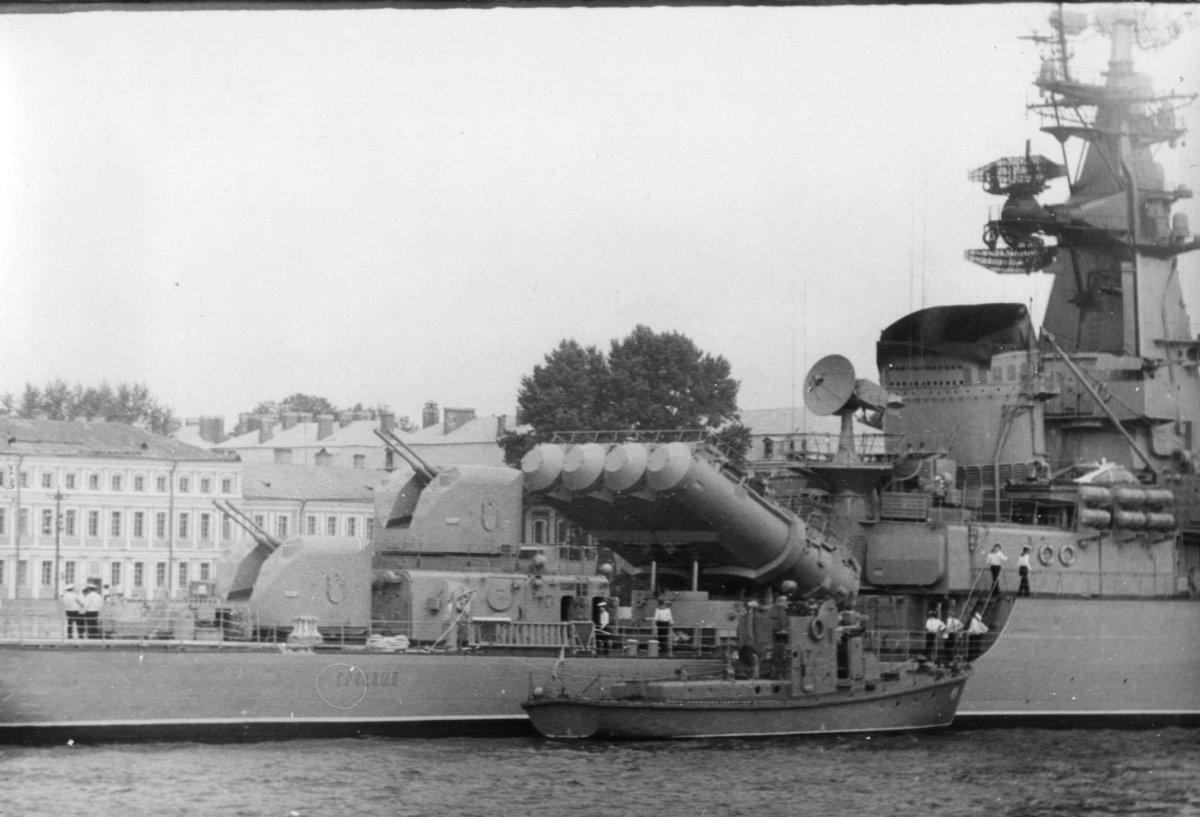 Крейсер Грозный проект 58