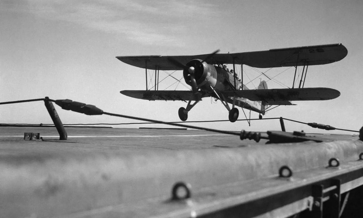 Swordfish торпедоносец