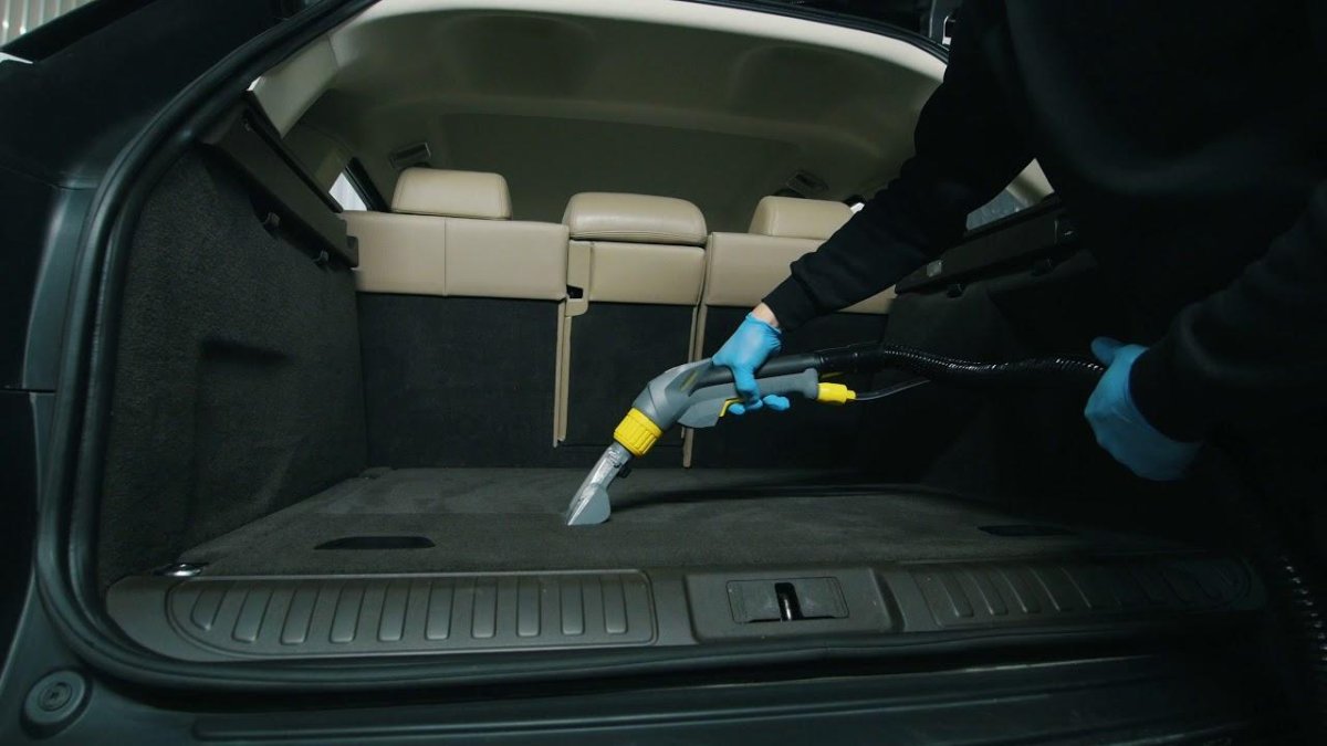 Химчистка багажника автомобиля