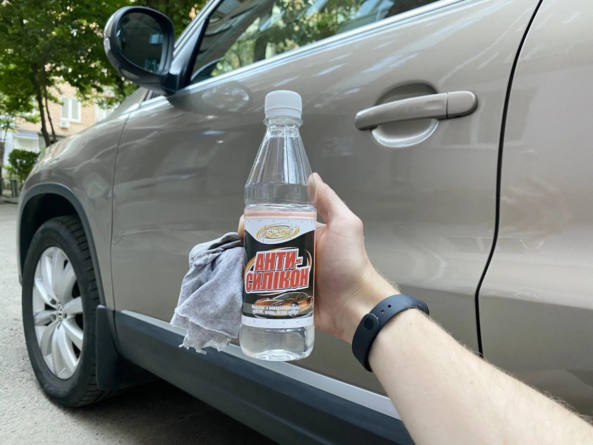 Очиститель битумных пятен с кузова автомобиля