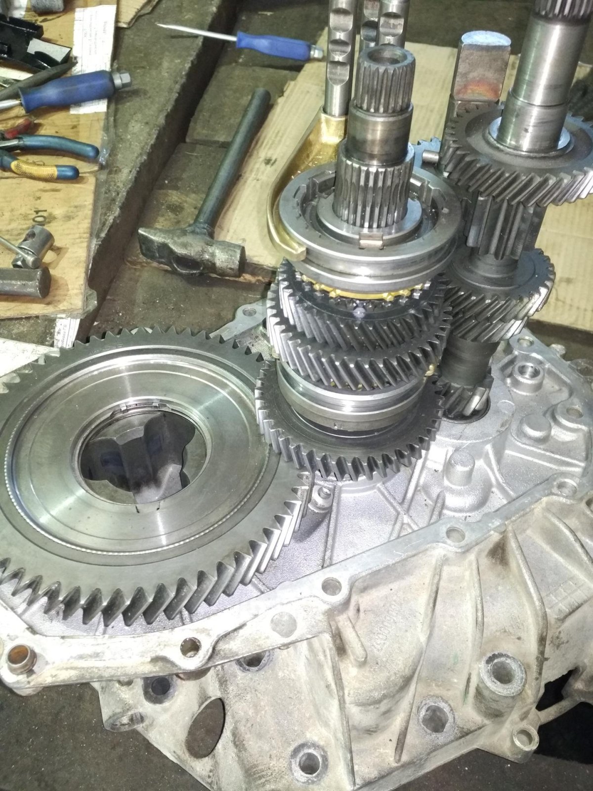 МКПП Рено Логан 1.6 8 клапанов