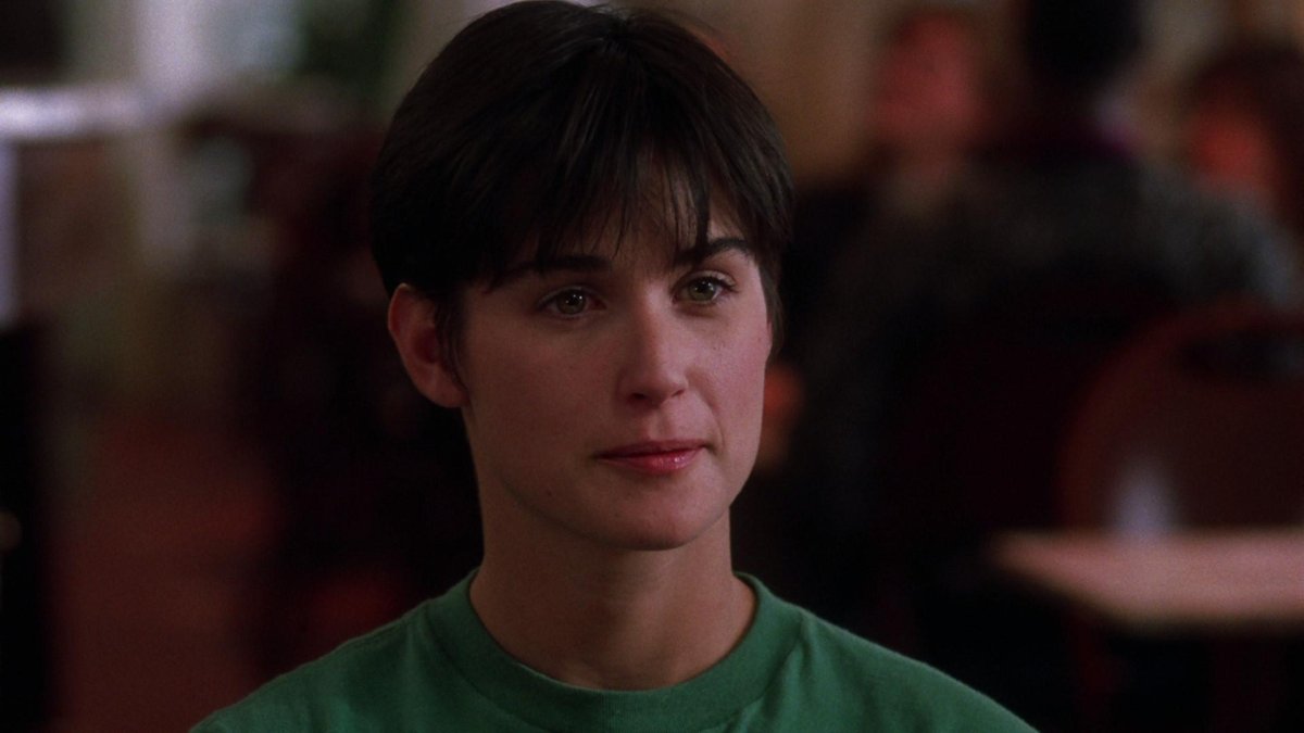 Фильм приведение 1990 г