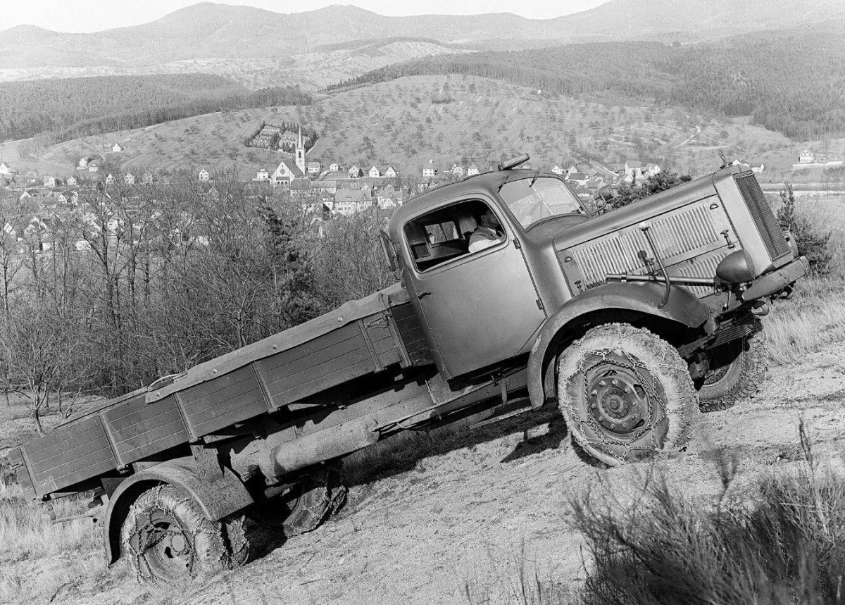 Мерседес Бенц l4500