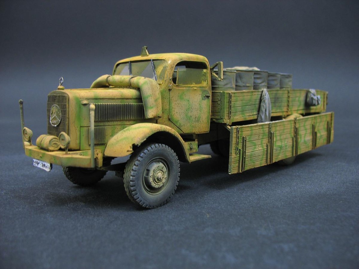 Грузовик Мерседес Бенц l4500