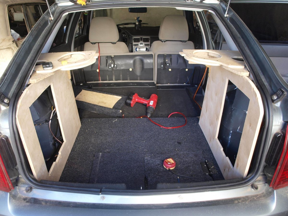 Лада Приора хэтчбек багажник