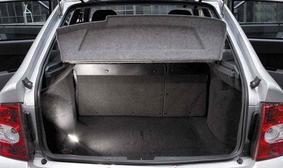 Лада Приора 2007 багажник