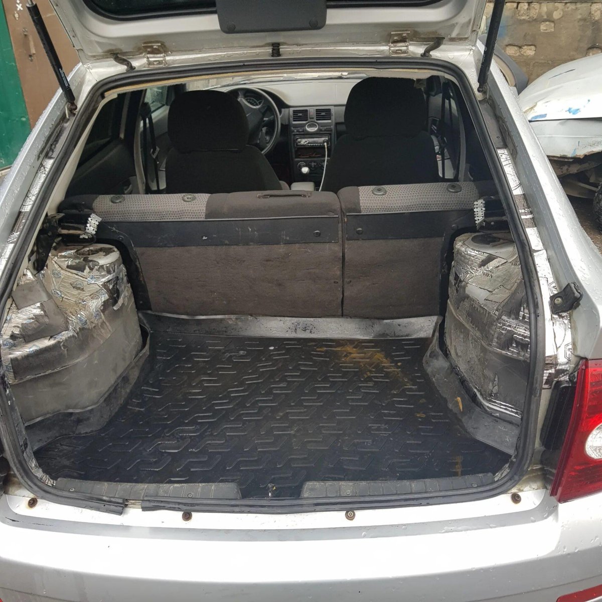 Лада Приора универсал багажник