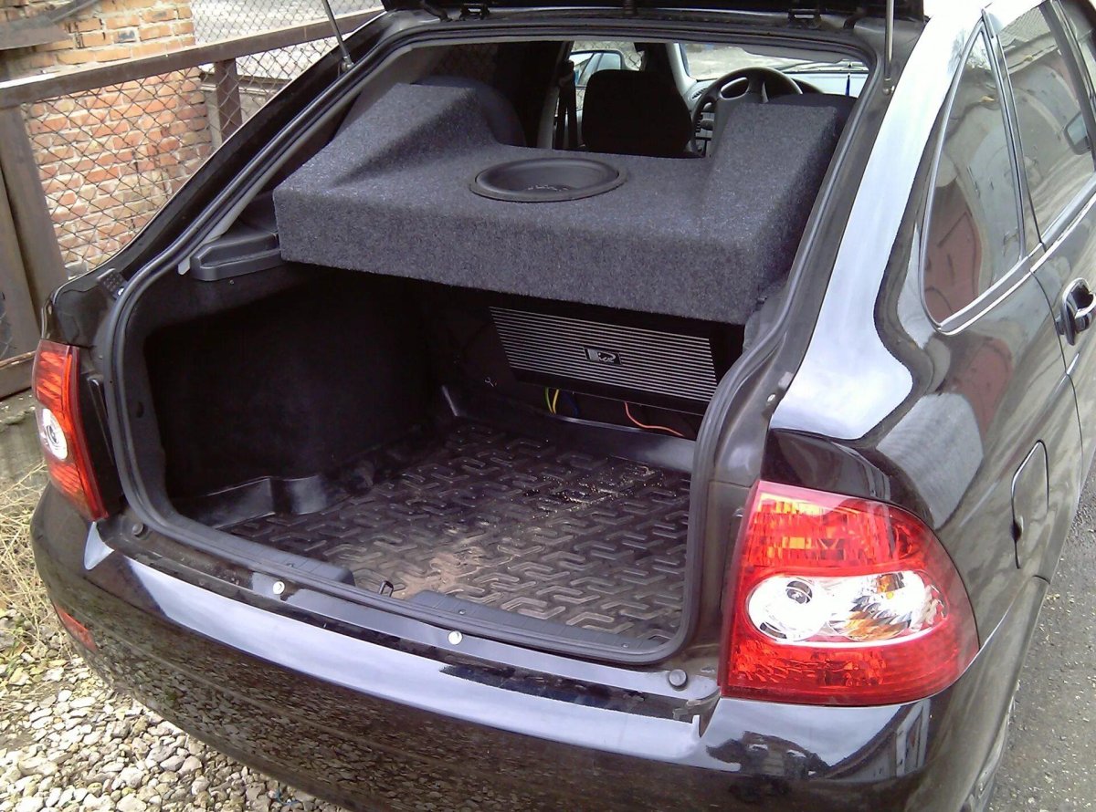 Лада Приора 2007 багажник