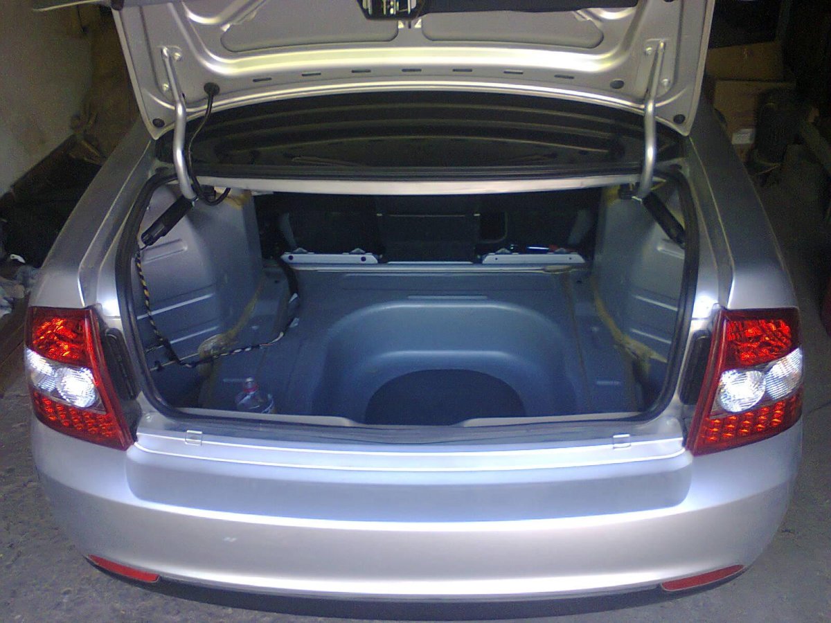 Багажник Приора 1