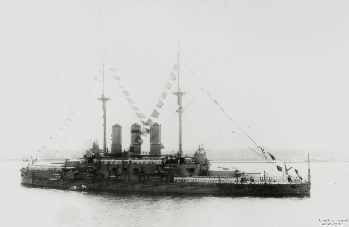 Броненосец Иоанн Златоуст