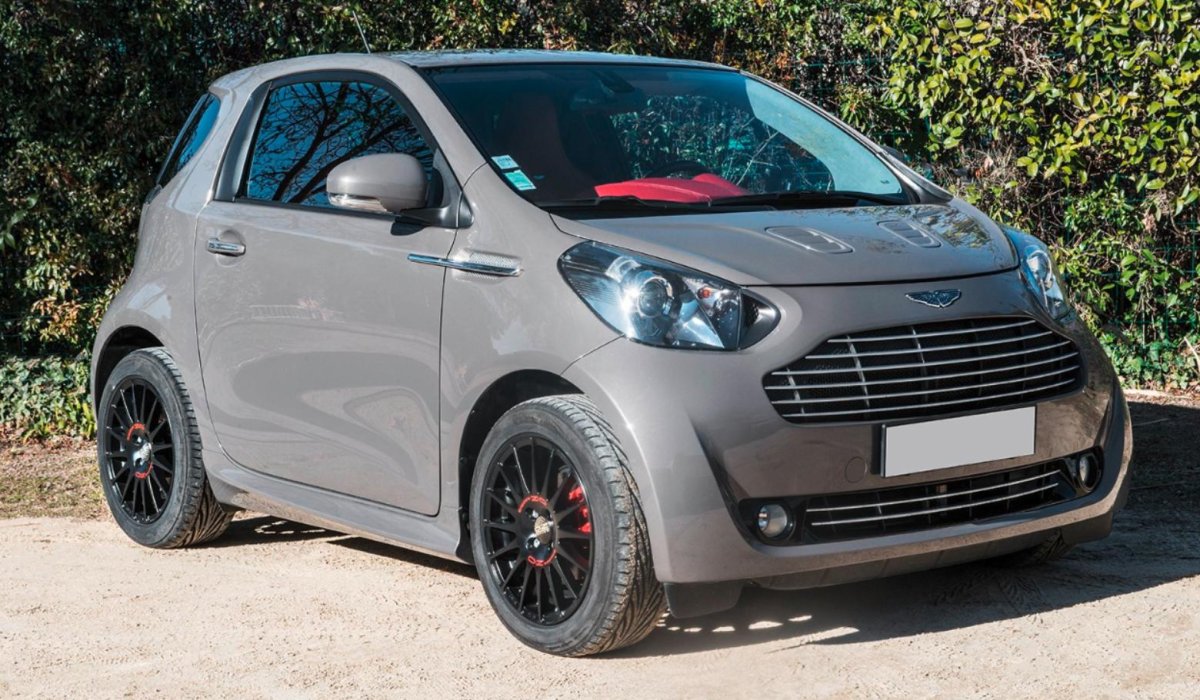 Aston Martin Cygnet 2011