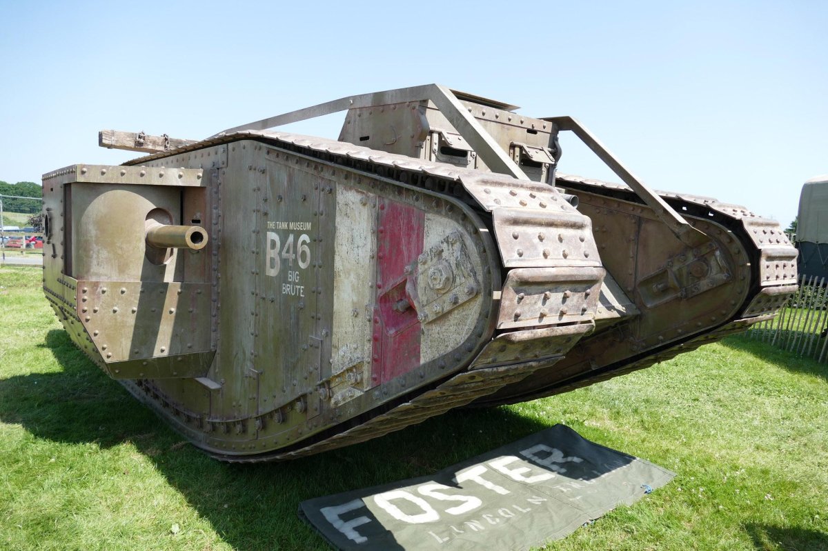 Пашолок Юрий танки