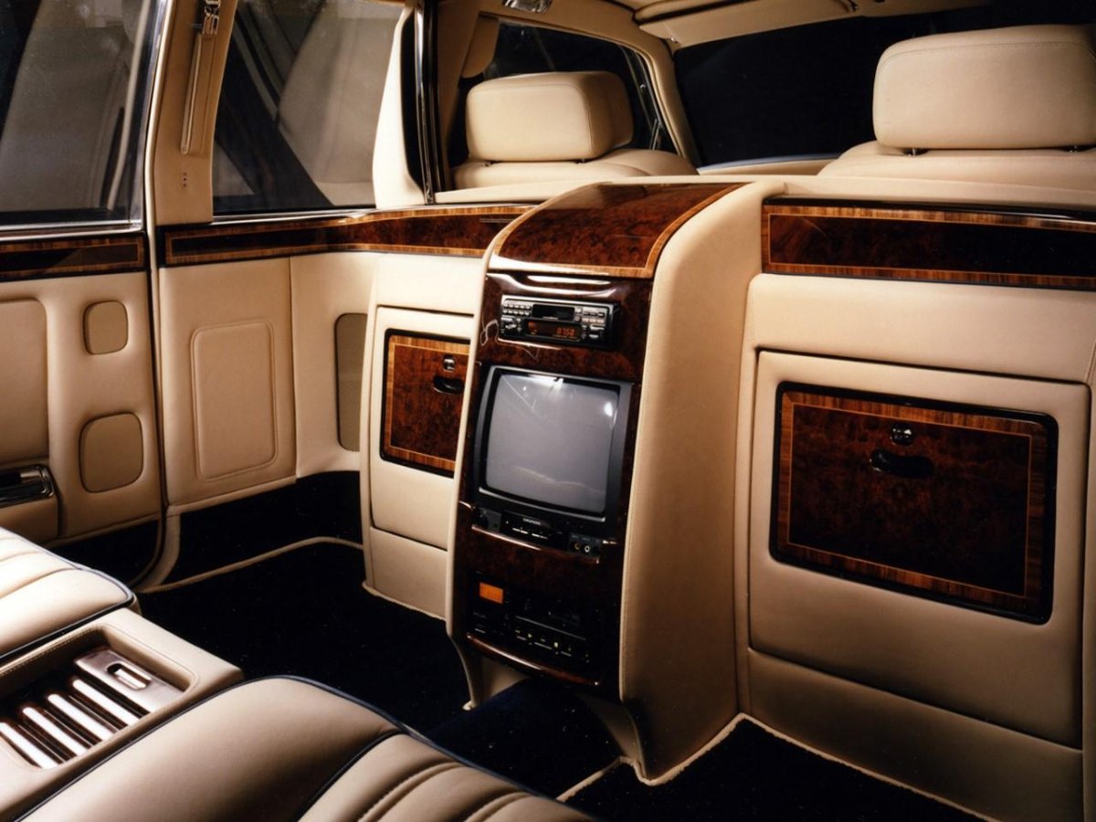 Rolls Royce Park Ward