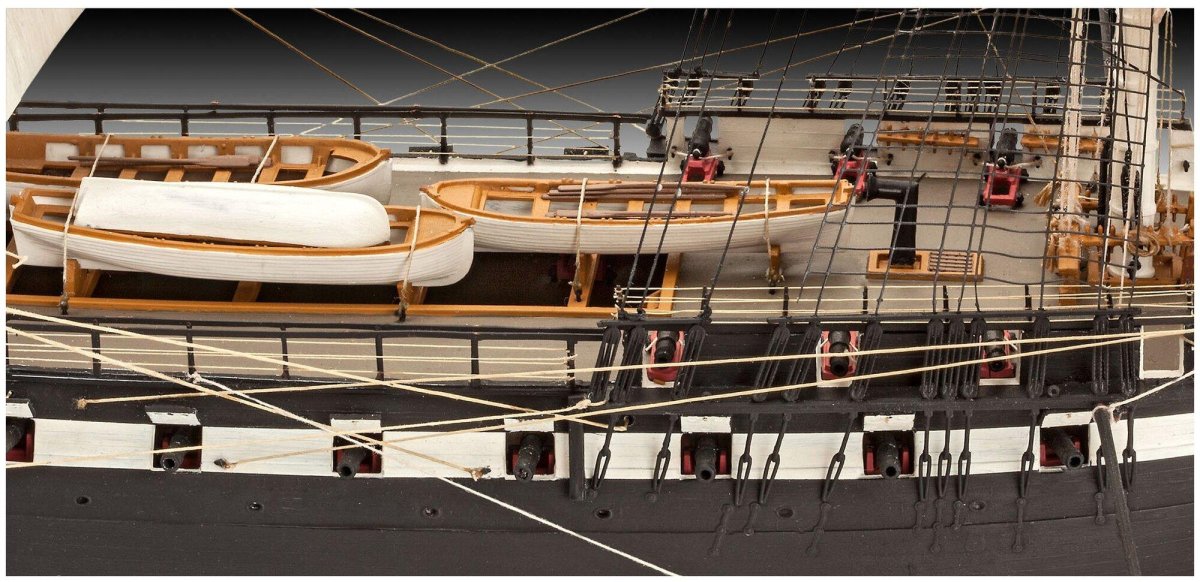 05606 Revell парусный корабль USS United States 1/96